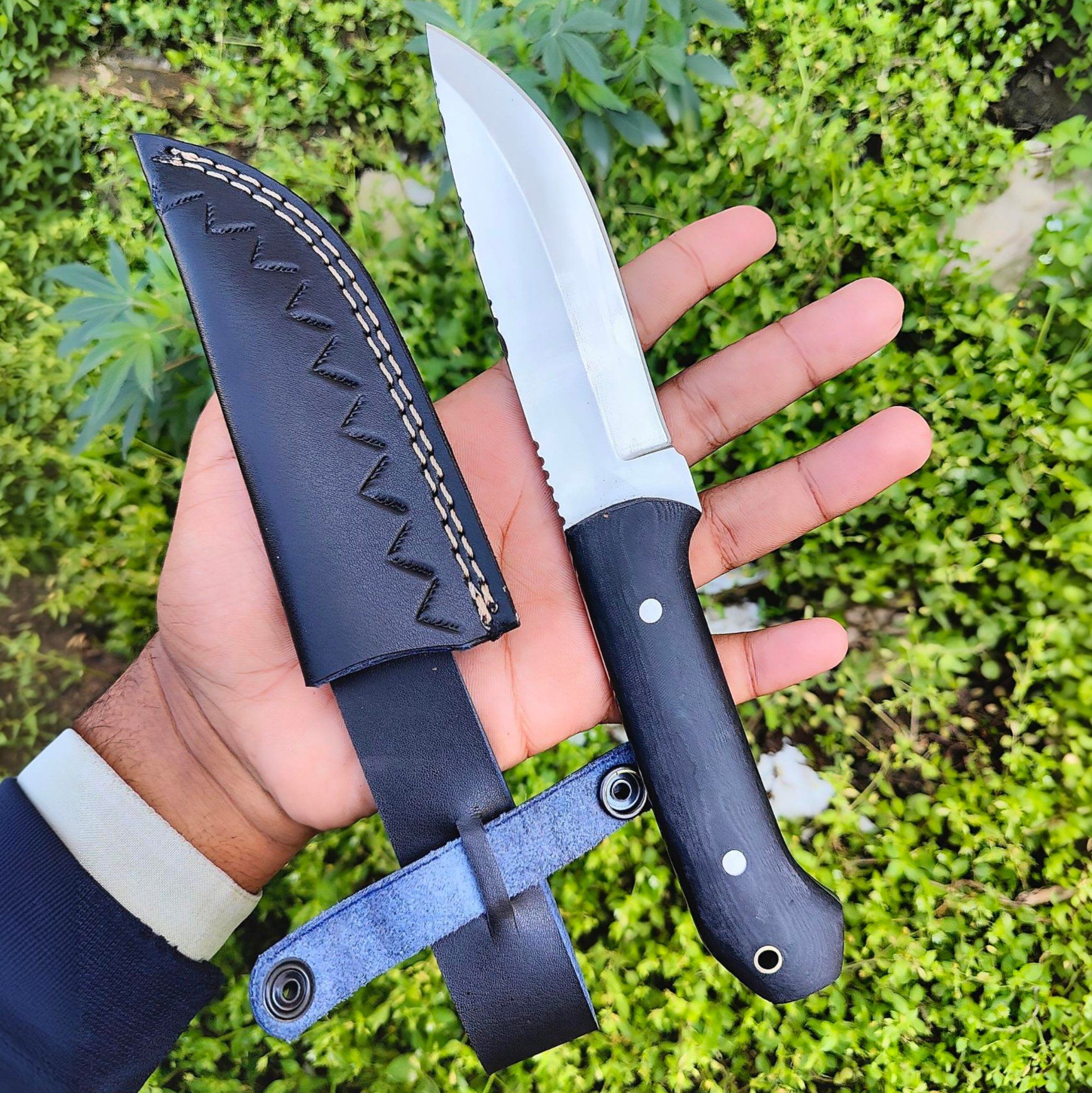 Handmade Shadow Fang Hunting Knife